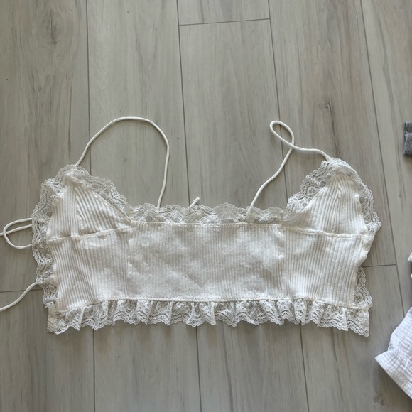 Zara tie up blouse - Picture 3 of 3